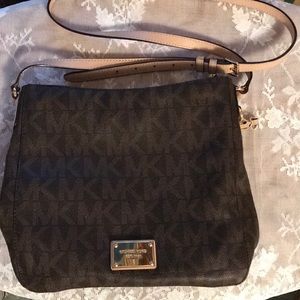Authentic Michael Kors crossbody